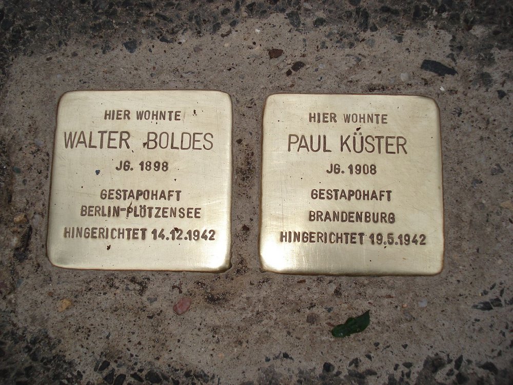 Fotografie: Stolpersteine für Walter Boldes und Paul Küster, Berlin 2007