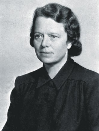 Photo: The teacher Aslaug Blytt, after 1947 an art historian, undated.