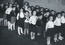Kinder einer jüdischen Schule 