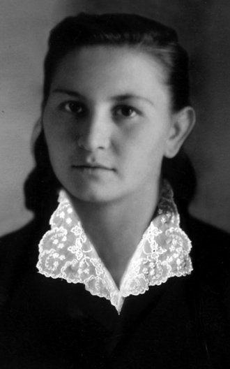 Aisha Kanapatskaja, Minsk, 1947.