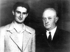 Simon Brod with David Stoliar (left), shortly after Stoliar’s release from prison in Istanbul, 1942.