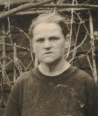 Fotografie: Aagje Bogaard, Nieuw-Vennep, um 1942