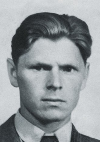 Hans Mamen, mid-1942.