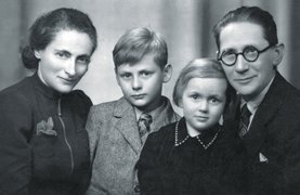 Edgar Brichta with his parents and sister, 1938.