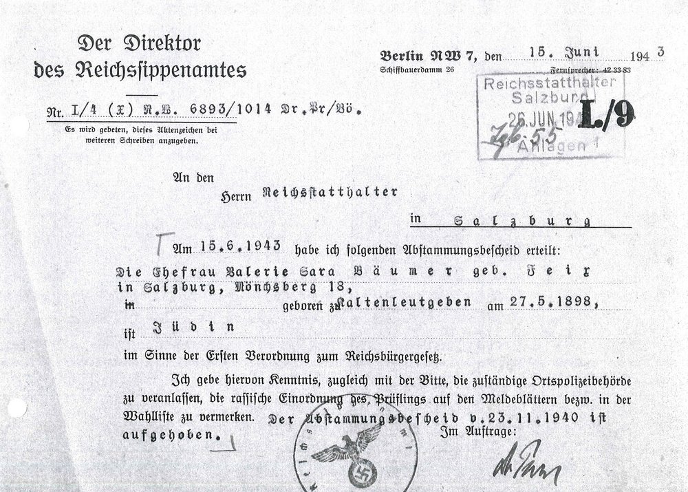 Fotografie: Bescheid des Reichssippenamtes, mit dem Valerie Bäumer als „Jüdin“ eingestuft wird, 15. Juni 1943