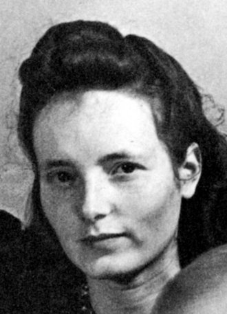 Elisabeth (Lilly) Wust, um 1942