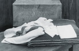 Box in which the baby was left outside the Wikkerink family home, September 1943.