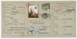 Forged identity card of Leon Feiner, issued under the name of Wacław Wendyński, Warsaw, 1943.