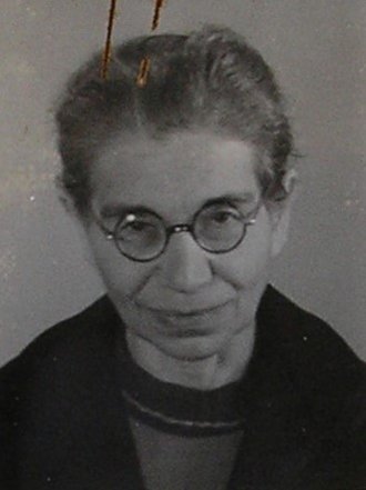 Fotografie: Foto von Elsa Danziger auf dem Antrag auf Anerkennung als "Opfer des Faschismus", Berlin 1945