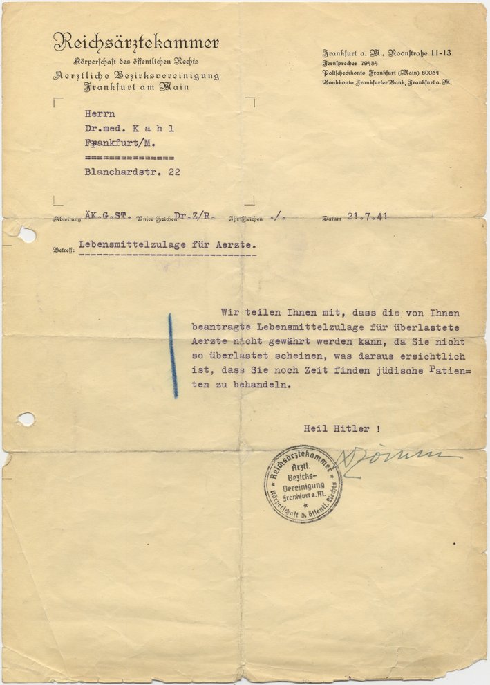 Fotografie: Entzug der Lebensmittelzulage durch die Reichsärztekammer, Frankfurt am Main, 21. Juli 1941