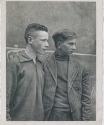 Jan Kostański (rechts) mit seinem Freund Władek Cykiert im Warschauer Ghetto, 1941