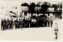 Fotografie: Jüdische Zwangsarbeiter im Ghetto Przemyśl, um 1942
