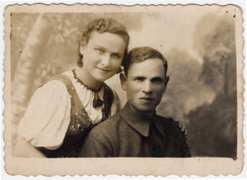 Zus Bielski and his sister Estell, 1945.