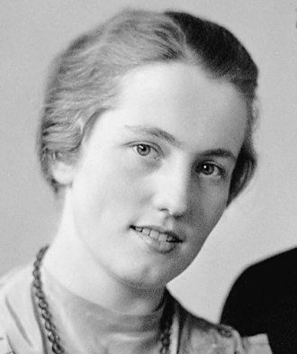 Hildegard Spieth, around 1942.