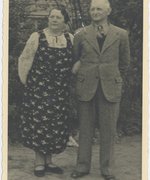 Fotografie: Lydia Hocke mit ihrem Freund August Weber, um 1940
