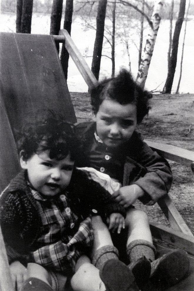Fotografie: Ruth und Brigitte Süßmann, um 1941