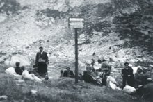 Jews fleeing across the Alps