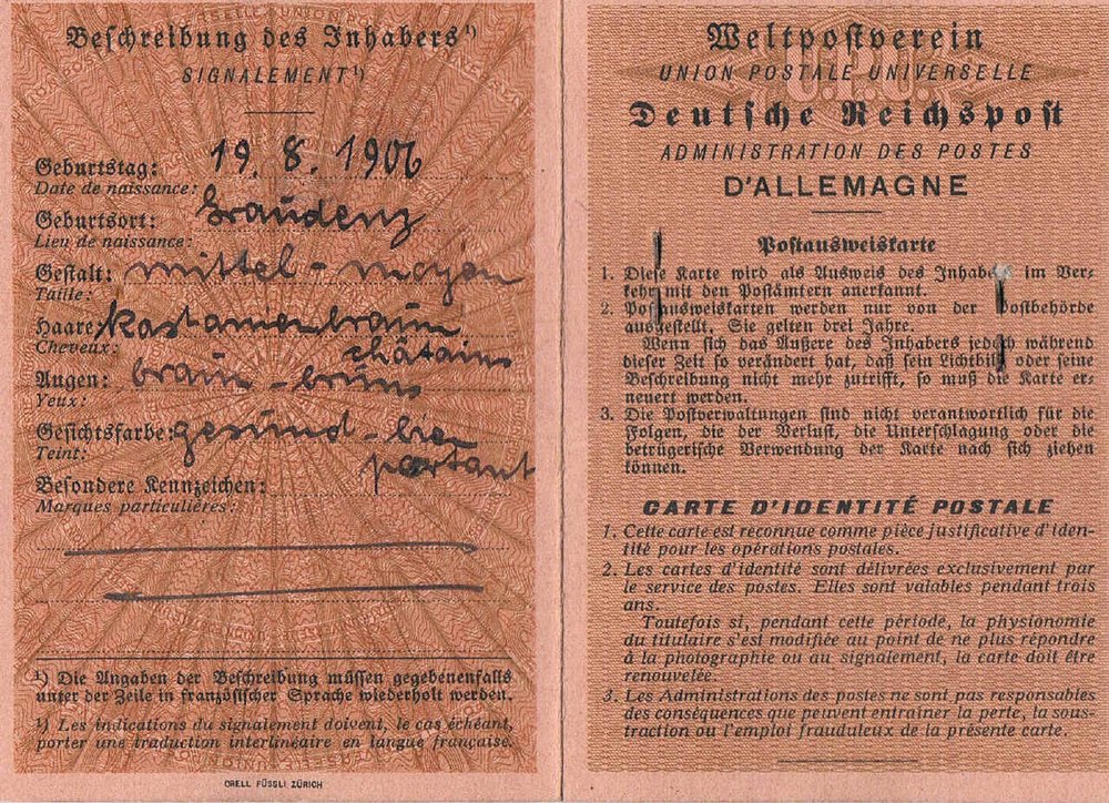 Fotografie: Postausweis für Ellen Rathé (auf den Tarnnamen Ruth Gehre), 1942