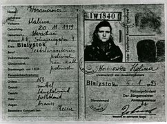 Chaika Grossman’s forged identity card, issued in the name of Halina Woranowicz, Białystok, 1943.