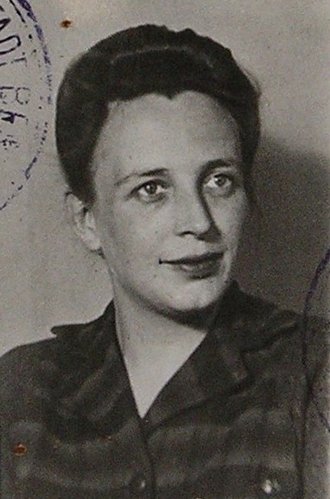 Fotografie: Foto von Eva Aronsfeld geb. Sieburg auf dem Antrag auf Anerkennung als „Opfer des Faschismus“, 1945