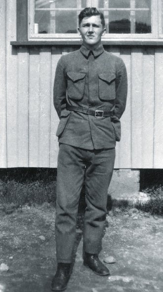 Arne Normann as a soldier in the Norwegian army, 1929.