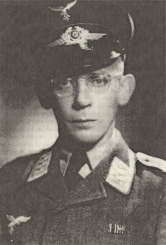 Fotografie: Karl Laabs als Feldwebel der Luftwaffe, um 1943