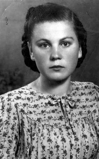 Galina Gerasimchik, late 1940s.