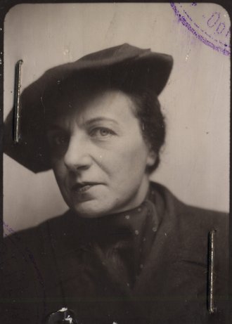 Hanne Putzrath, 1946.