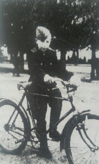 Fotografie: Josif Lewin als Soldat der Roten Armee, Minsk 1946