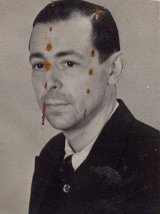 Fotografie: Foto von Werner Blumenfeld auf dem Antrag auf Anerkennung als "Opfer des Faschismus", um 1946